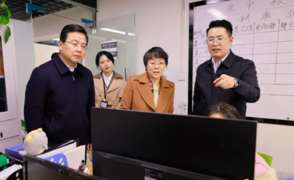 宿州市政協(xié)副主席、市工商聯(lián)主席邵迪一行蒞臨安徽萬(wàn)碩科技產(chǎn)業(yè)（集團(tuán)）有限公司調(diào)研指導(dǎo)