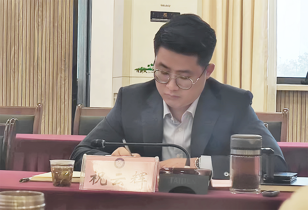 安徽萬碩科技產(chǎn)業(yè)（集團(tuán)）有限公司董事長祝云輝陪同宿州市科學(xué)技術(shù)局領(lǐng)導(dǎo)赴安徽理工大學(xué)開展調(diào)研交流