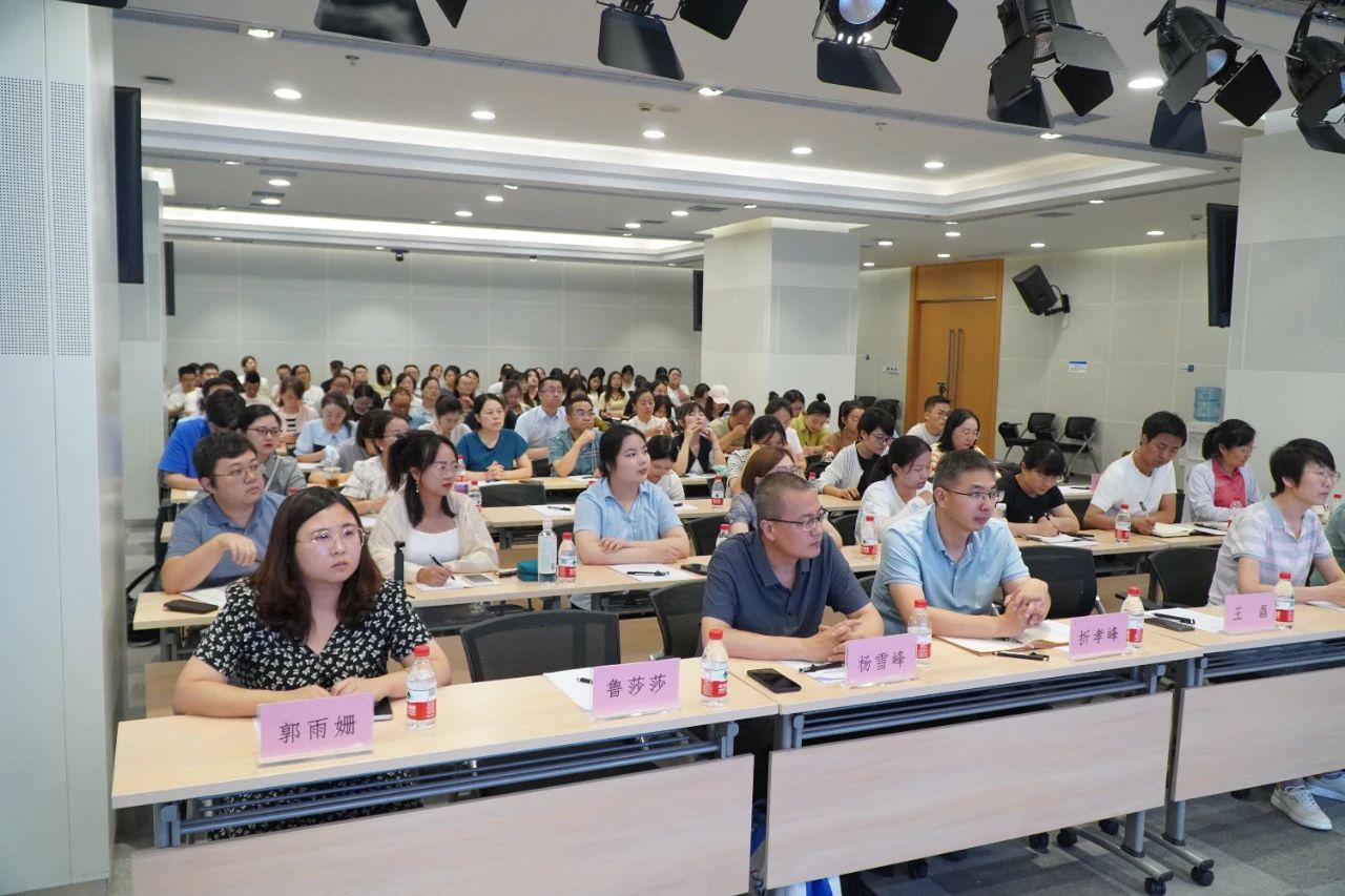 安徽萬(wàn)碩科技產(chǎn)業(yè)(集團(tuán))有限公司受邀參加秦創(chuàng)原·西安知識(shí)產(chǎn)權(quán)強(qiáng)市大講堂——?jiǎng)?chuàng)新管理知識(shí)產(chǎn)權(quán)國(guó)際標(biāo)準(zhǔn)專場(chǎng)培訓(xùn)活動(dòng) 安徽萬(wàn)碩科技產(chǎn)業(yè)(集團(tuán))有限公司受邀參加秦創(chuàng)原·西安知識(shí)產(chǎn)權(quán)強(qiáng)市大講堂——?jiǎng)?chuàng)新管理知識(shí)產(chǎn)權(quán)國(guó)際標(biāo)準(zhǔn)專場(chǎng)培訓(xùn)活動(dòng)
