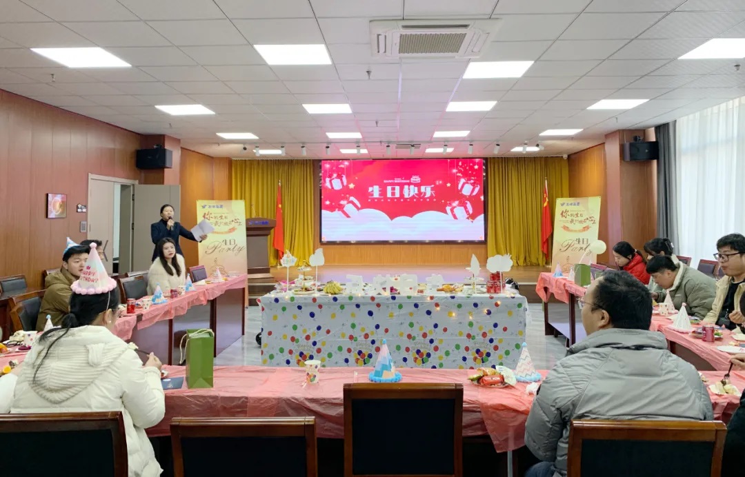 良辰冬至 共悅生辰 | 冬至遇上生日會(huì)，情暖愈濃，溫暖過冬。